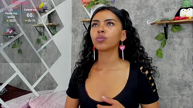 Snapshot of Devil_AliceXo chatting on March 2025 08:12:01 PM Devil AliceXo online show from March 2025 08:12:01 PM