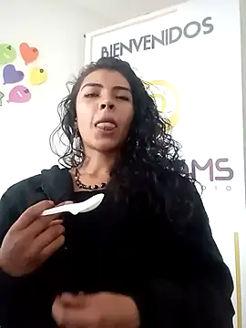 Snapshot of Devil_AliceXo chatting on March 2025 08:26:02 PM Devil AliceXo online show from March 2025 08:26:02 PM