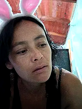 Snapshot of sarayulith chatting on December 2025 02:24:01 PM sarayulith online show from December 2025 02:24:01 PM