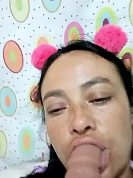 Snapshot of sarayulith chatting on January 2026 01:04:01 PM sarayulith online show from January 2026 01:04:01 PM