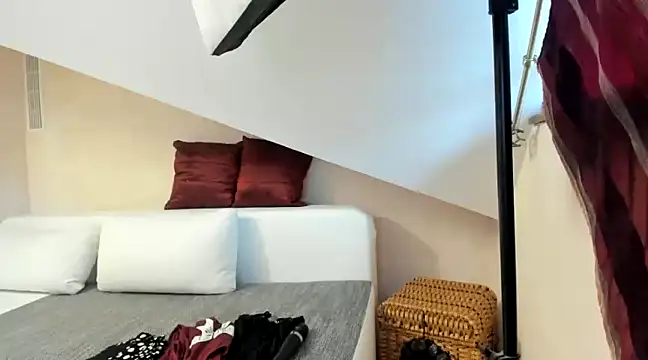 Snapshot of Kathylovexxx chatting on March 2025 02:47:01 PM Kathylovexxx online show from March 2025 02:47:01 PM