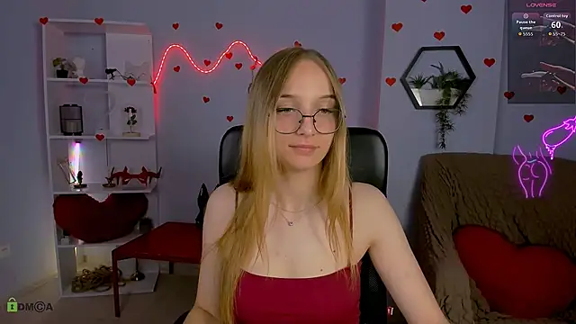 kiki swan online show from May 2026 08:37:02 PM
