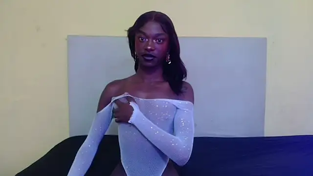 Snapshot of DarkTwink20 chatting on April 2026 08:25:01 AM DarkTwink20 online show from April 2026 08:25:01 AM