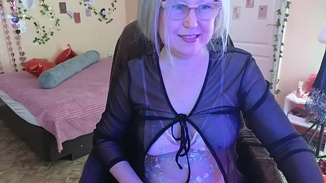 Wane Witch online show from March 2026 06:29:02 PM