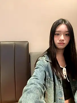 Snapshot of TOP_yoyo chatting on October 2025 12:28:02 PM TOP yoyo online show from October 2025 12:28:02 PM