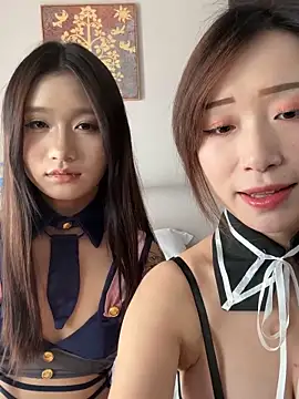 Snapshot of TOP_yoyo chatting on November 2025 08:11:02 AM TOP yoyo online show from November 2025 08:11:02 AM