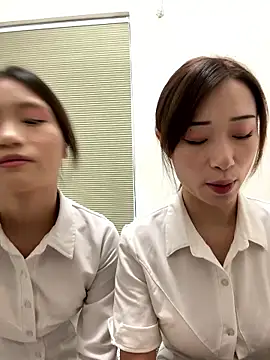 Snapshot of TOP_yoyo chatting on January 2026 07:54:01 AM TOP yoyo online show from January 2026 07:54:01 AM