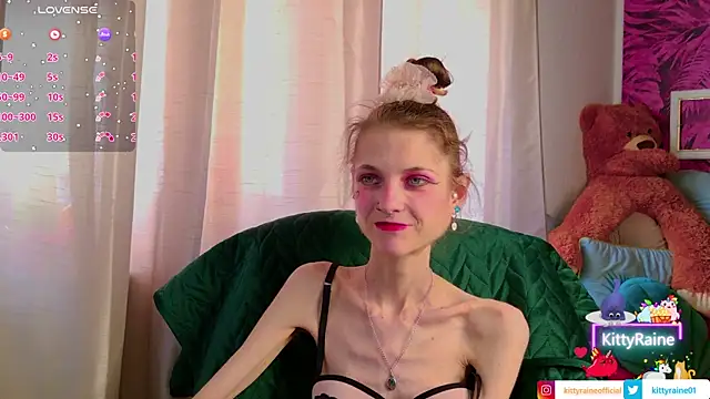 KittyRaine online show from May 2026 01:18:02 PM