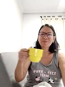 victoria wayne online show from May 2026 09:25:02 AM