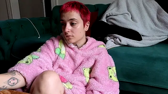 OllympeKaii online show from September 2025 12:07:01 PM