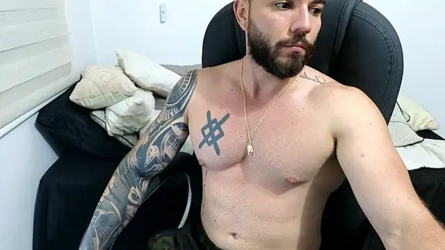 Isaac Carter online show from March 2026 11:45:01 PM