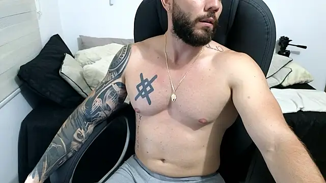 Isaac Carter online show from March 2026 02:04:02 AM