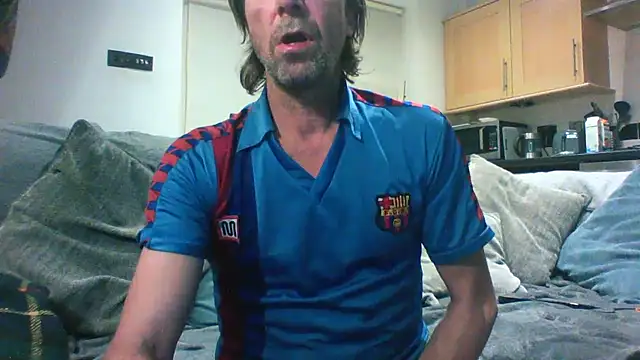 Snapshot of Grower_and_shower chatting on September 2025 07:03:01 PM Grower and shower online show from September 2025 07:03:01 PM