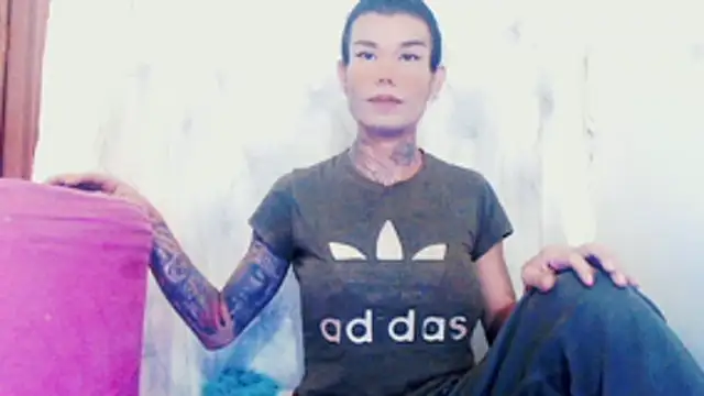 Snapshot of ana_tsxxx chatting on January 2026 01:44:01 AM ana tsxxx online show from January 2026 01:44:01 AM