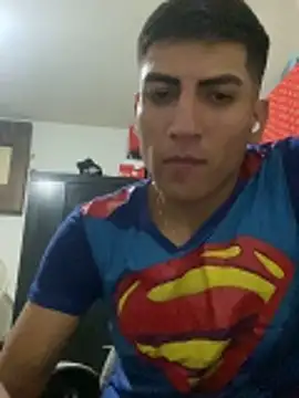 Snapshot of Feendy17 chatting on February 2026 04:08:01 PM Feendy17 online show from February 2026 04:08:01 PM