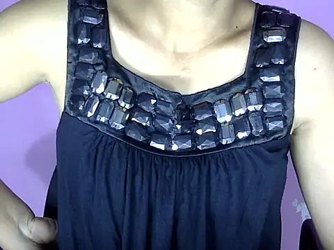 Snapshot of priya_patel chatting on November 2025 03:16:01 AM priya patel online show from November 2025 03:16:01 AM