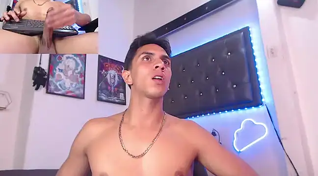 Monkey uchiha777 online show from March 2025 06:59:02 PM