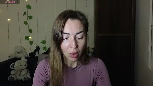 Kiss julli88I online show from March 2025 12:35:02 PM