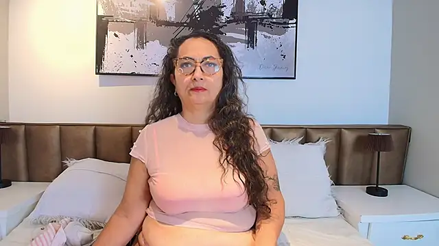 AlessandraLeroy online show from May 2026 12:21:02 PM