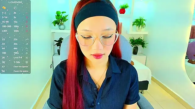 Snapshot of sharon_rosse__ chatting on December 2025 12:43:02 PM sharon rosse online show from December 2025 12:43:02 PM