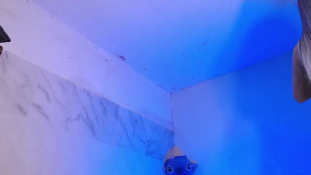 KimberlyXtreme online show from April 2026 01:38:02 PM