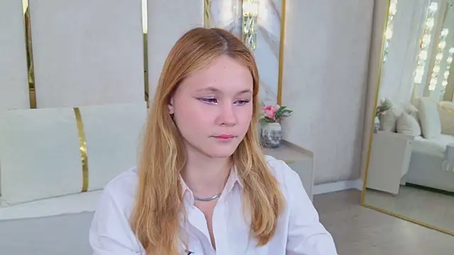 AmeliRoyse online show from May 2026 04:48:01 PM