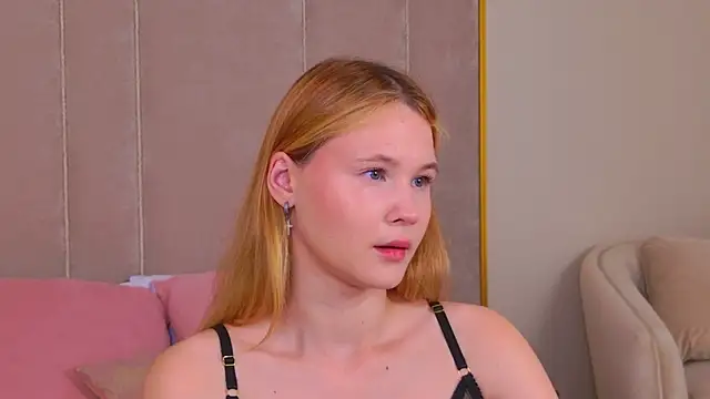 Snapshot of AmeliRoyse chatting on May 2026 05:21:02 PM AmeliRoyse online show from May 2026 05:21:02 PM