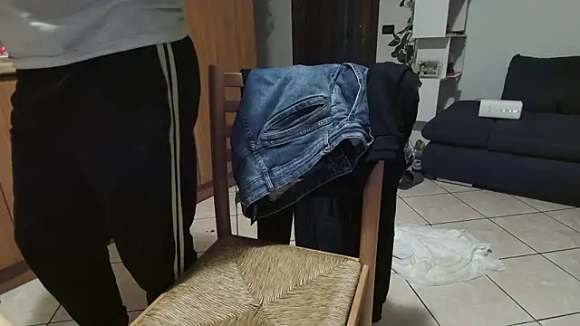 maialinofriuli online show from October 2025 12:08:02 AM