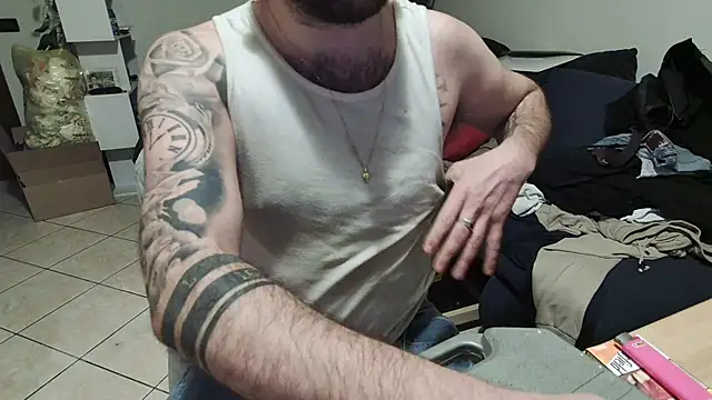 maialinofriuli online show from February 2026 08:14:02 PM