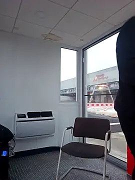 Snapshot of Gotabodiee chatting on February 2026 12:01:01 PM Gotabodiee online show from February 2026 12:01:01 PM