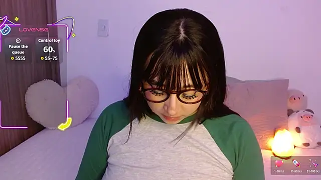 Oliviargf online show from September 2025 12:38:01 AM