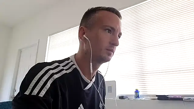 TheDaddy005 online show from May 2026 06:04:01 PM