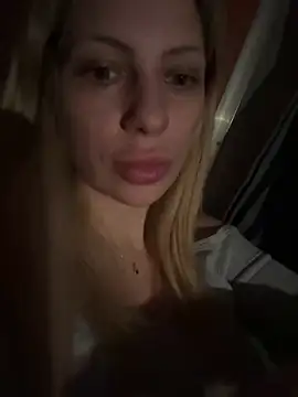 Snapshot of Alicedream5 chatting on March 2025 08:19:01 PM Alicedream5 online show from March 2025 08:19:01 PM