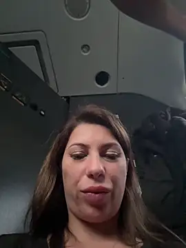 Snapshot of Alicedream5 chatting on October 2025 03:22:01 PM Alicedream5 online show from October 2025 03:22:01 PM