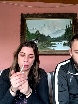 Snapshot of Alicedream5 chatting on October 2025 12:05:01 PM Alicedream5 online show from October 2025 12:05:01 PM