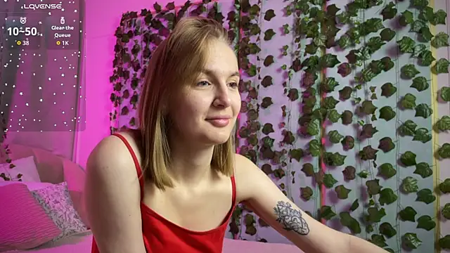  Vikky Moon  online show from September 2025 01:16:02 AM