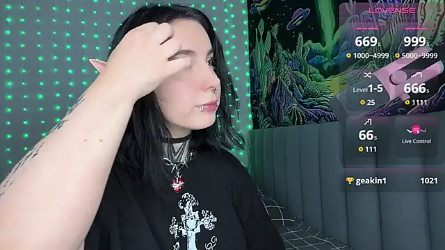 Snapshot of yourvodka chatting on December 2025 06:00:01 AM yourvodka online show from December 2025 06:00:01 AM