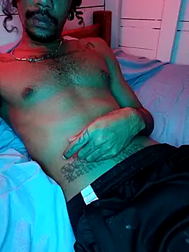 Mereno1420 online show from May 2026 04:41:02 AM