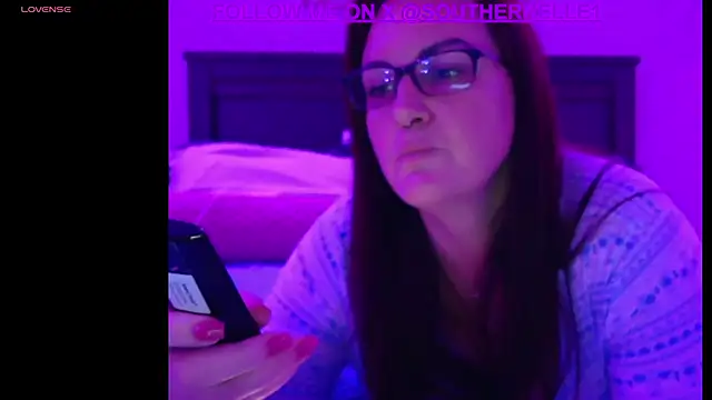 SouthernElle1 online show from September 2025 12:48:02 AM