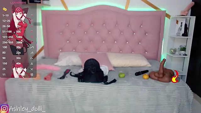 Ashley dolll online show from November 2025 09:03:01 PM