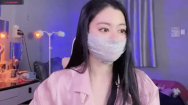 Snapshot of MI_KA22 chatting on September 2025 05:02:01 PM MI KA22 online show from September 2025 05:02:01 PM