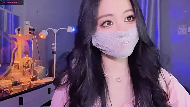 Snapshot of MI_KA22 chatting on October 2025 04:32:02 AM MI KA22 online show from October 2025 04:32:02 AM