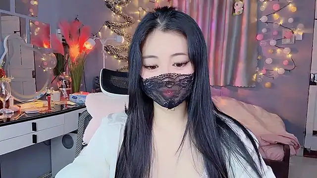 Snapshot of MI_KA22 chatting on November 2025 06:05:02 AM MI KA22 online show from November 2025 06:05:02 AM