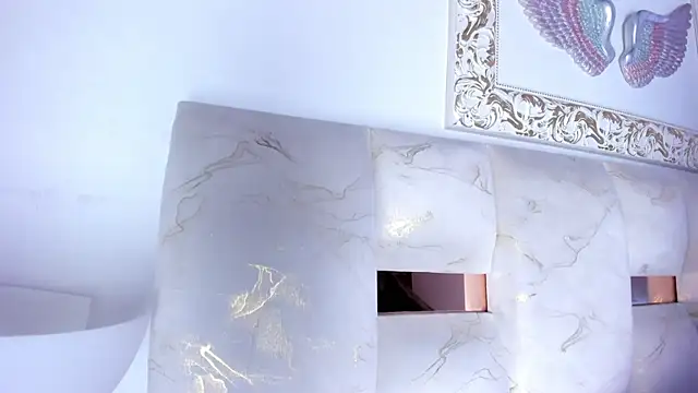 Lola Blondie online show from January 2026 12:19:01 PM