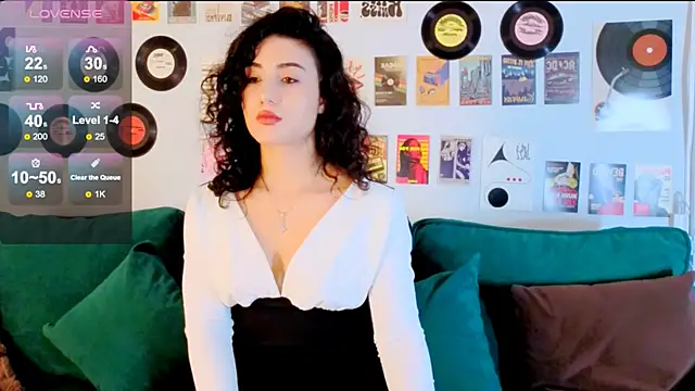 Maya Rogerss online show from June 2026 02:48:02 PM