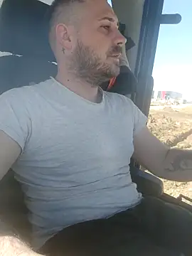 adisiadi online show from March 2025 08:55:02 AM