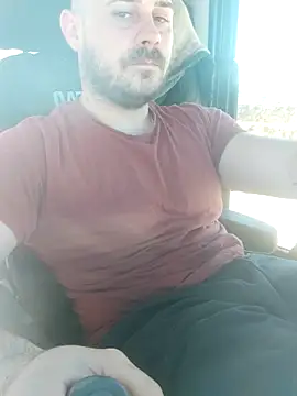 adisiadi online show from March 2025 11:44:02 AM