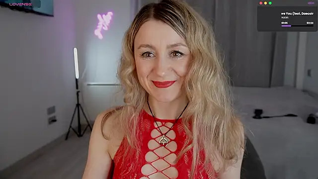   Milana     online show from February 2026 12:18:01 AM