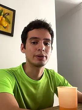 Thiagobb7 online show from October 2025 06:31:01 PM