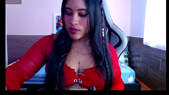 Snapshot of bella_warzon chatting on April 2026 08:10:01 PM bella warzon online show from April 2026 08:10:01 PM